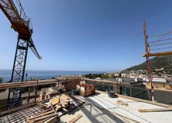 Vista - Attico via Sant'Ilario, 11, Genova - foto 3