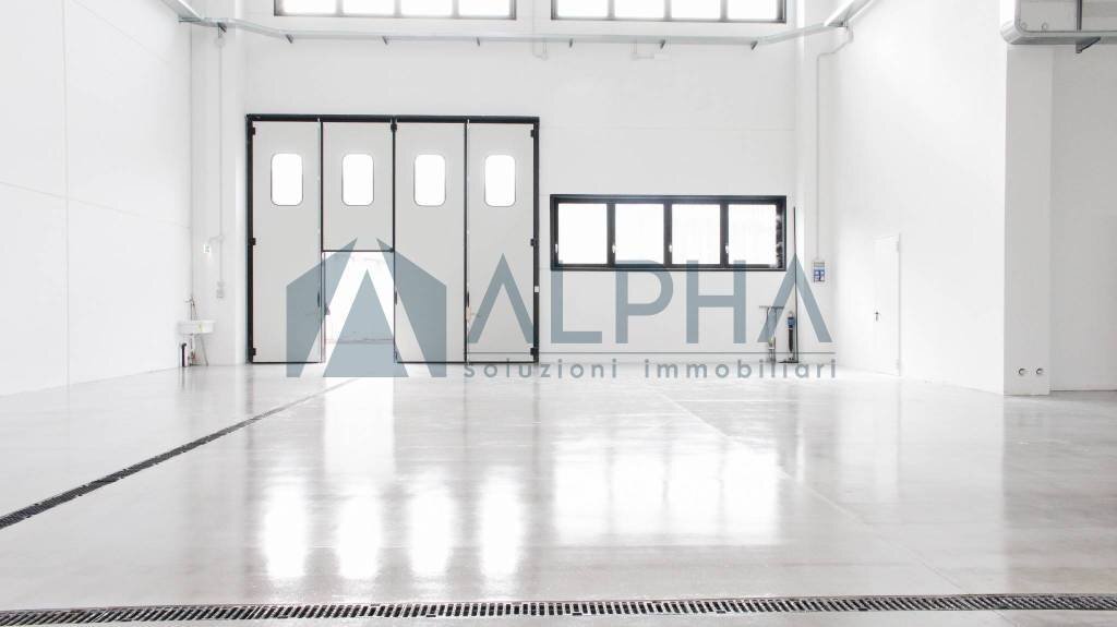 Interno non residenziale - Capannone via Rigardara, Coriano - foto 3