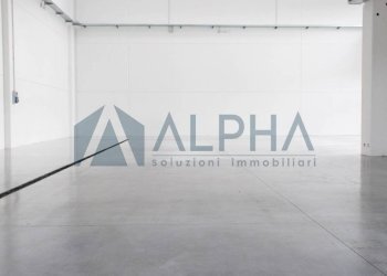 Interno non residenziale - Capannone via Rigardara, Coriano - foto 2