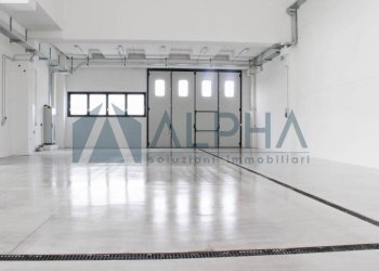 Interno non residenziale - Capannone via Rigardara, Coriano - foto 4