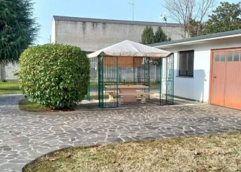 Box auto - Casa indipendente via Luigi Einaudi, Casorezzo - foto 4