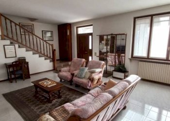 Salone - Casa indipendente via Luigi Einaudi, Casorezzo - foto 15