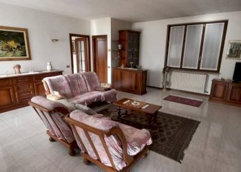 Salone - Casa indipendente via Luigi Einaudi, Casorezzo - foto 16