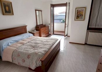 Camera da letto - Casa indipendente via Luigi Einaudi, Casorezzo - foto 29