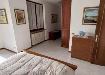Camera da letto - Casa indipendente via Luigi Einaudi, Casorezzo - foto 30