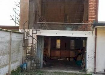 Facciata - Casa indipendente via Luigi Einaudi, Casorezzo - foto 42