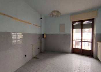 Quadrilocale Via Giosuè Carducci, 56, Asti - foto 2