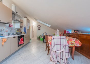 Three-room apartment Asti - photo 4