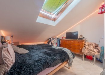 Three-room apartment Asti - photo 9