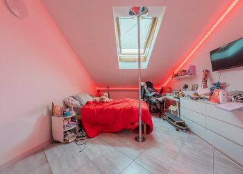 Three-room apartment Asti - photo 10