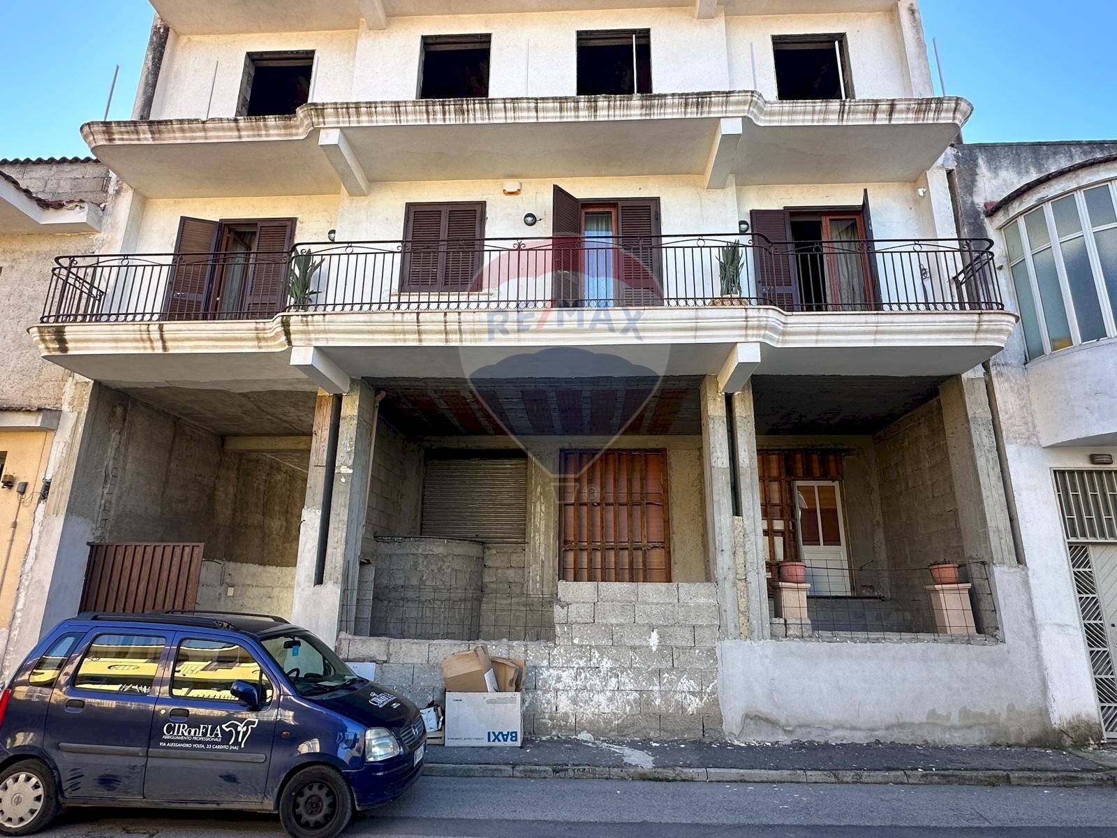 Locale Commerciale Via Alessandro Volta, Cardito - foto 1