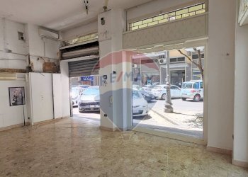 Locale Commerciale Via Madonna Di Fatima, Salerno - foto 5