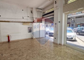 Locale Commerciale Via Madonna Di Fatima, Salerno - foto 6