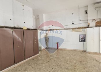 Locale Commerciale Via Madonna Di Fatima, Salerno - foto 7