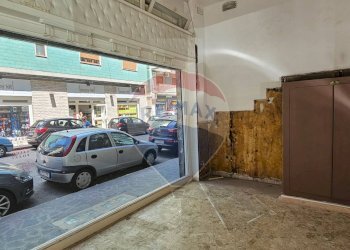 Locale Commerciale Via Madonna Di Fatima, Salerno - foto 8