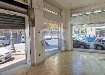 Locale Commerciale Via Madonna Di Fatima, Salerno - foto 11