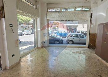 Locale Commerciale Via Madonna Di Fatima, Salerno - foto 14