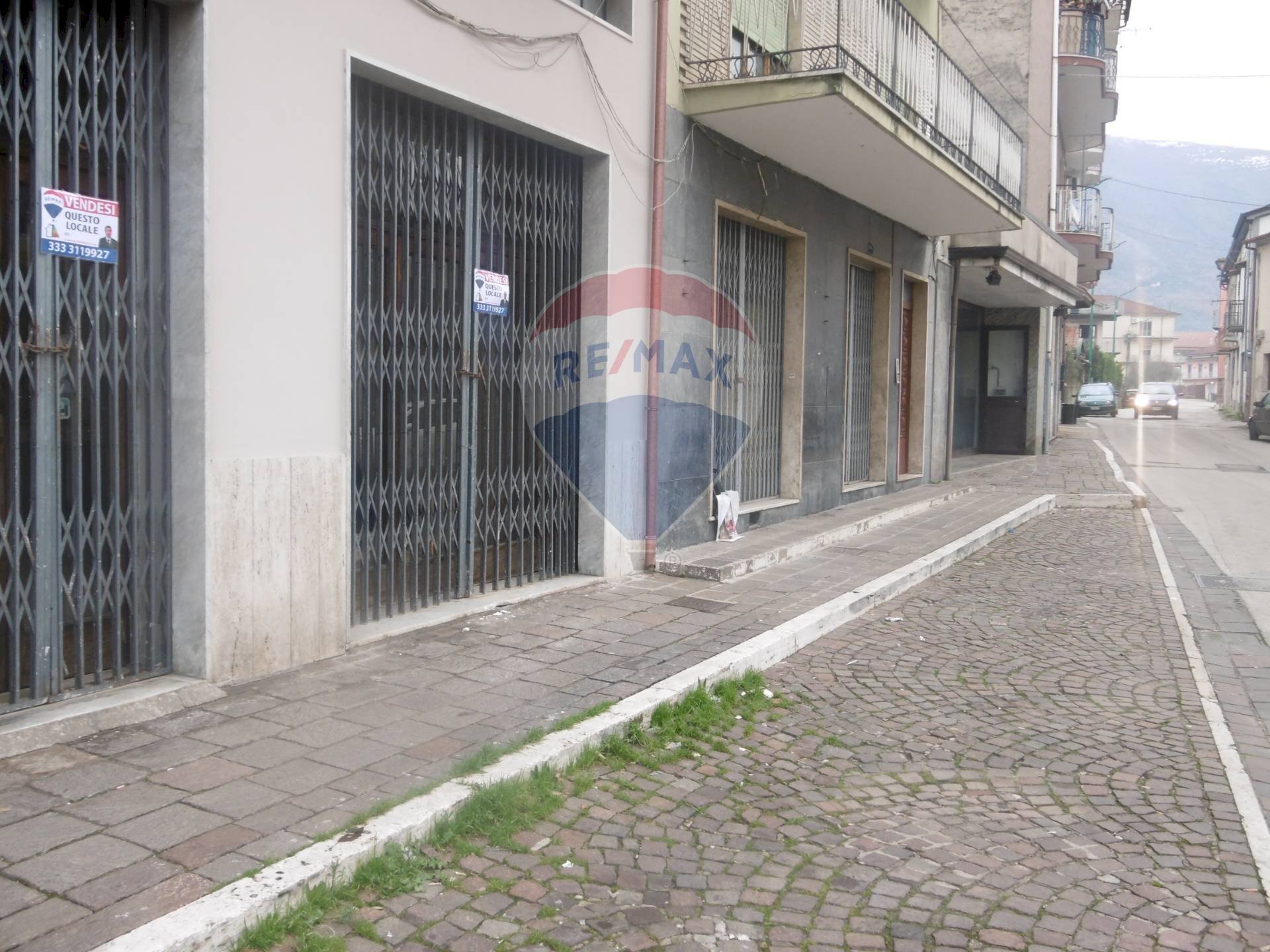 Commercial Premises via chiuse, Polla - photo 1