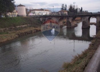 Commercial Premises via chiuse, Polla - photo 5