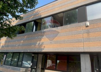 Ufficio Via Mariano Tentorio, Como (zona Camerlata) - foto 1