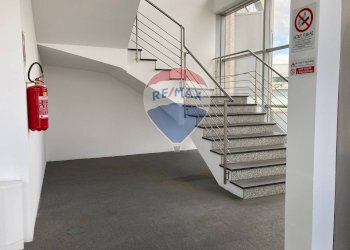 Laboratory Via Gorizia, Fino Mornasco - photo 4