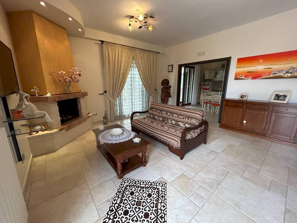 Salone - Villa SS16bis, 3, Giovinazzo - foto 2