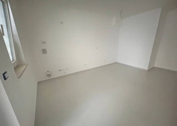 Salone - Trilocale via Bari, 24, Giovinazzo - foto 5