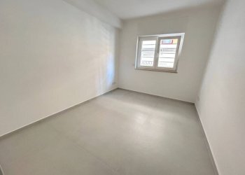 Camera da letto - Trilocale via Bari, 24, Giovinazzo - foto 9