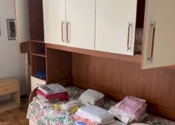 Camera da letto - Trilocale via Firenze, Massa - foto 10