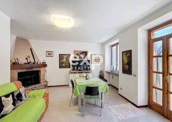 Casa indipendente Frazione Bregne Superiore, Montesegale - foto 9