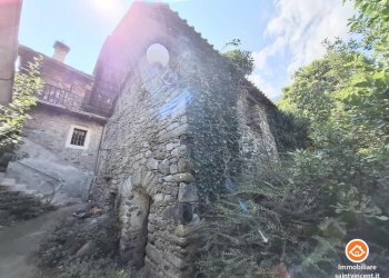 Rustic Frazione Le Clapeyas, Issogne - photo 4