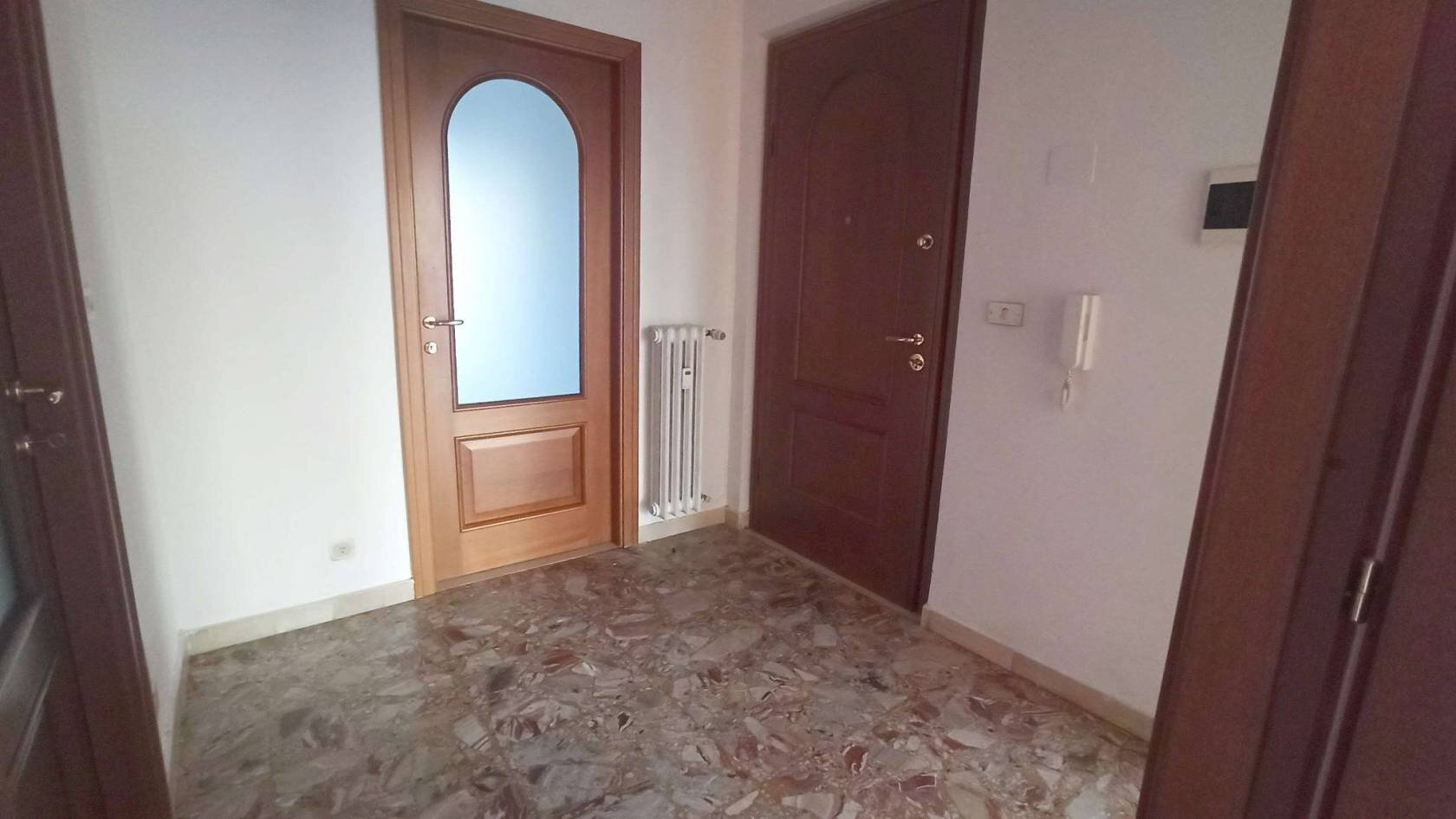 Trilocale Piazza Generale Giuseppe Perotti 9, Carrù - foto 3