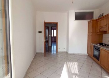 Trilocale Piazza Generale Giuseppe Perotti 9, Carrù - foto 14