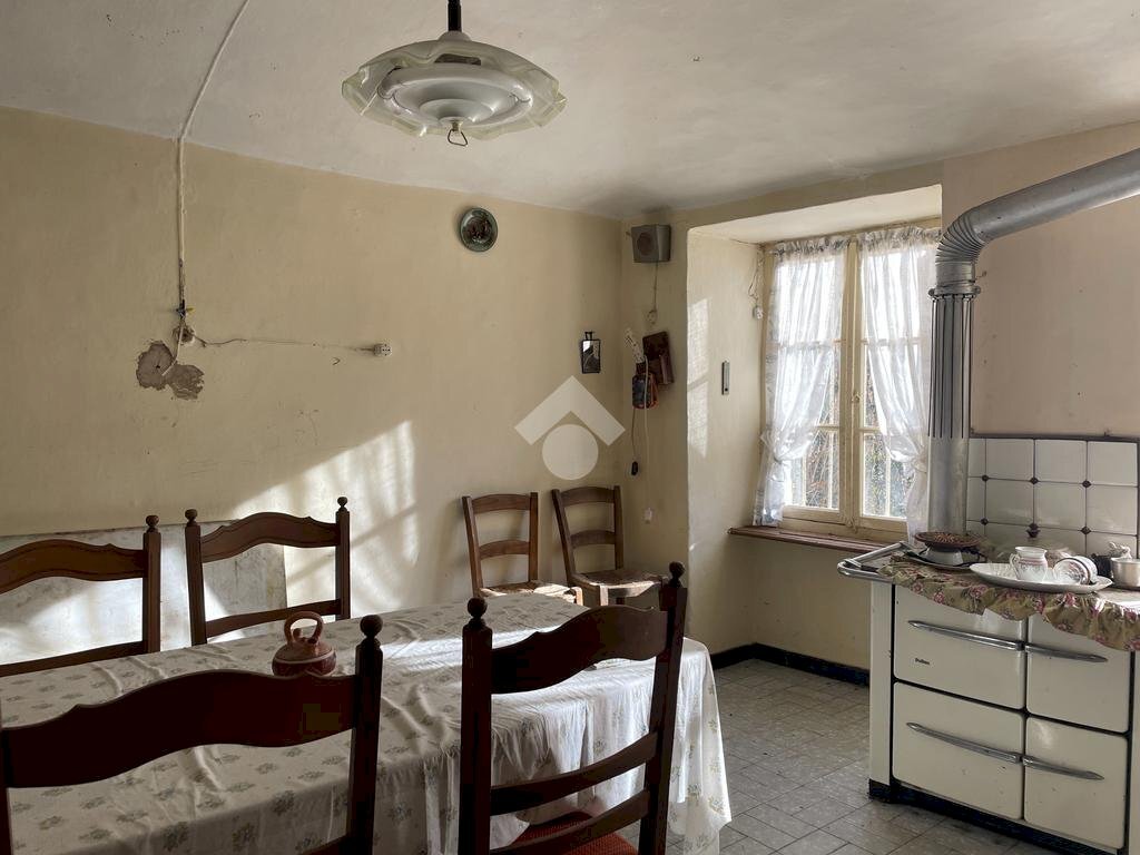Semi-detached house Fraz. Bozzola, Valdilana - photo 3