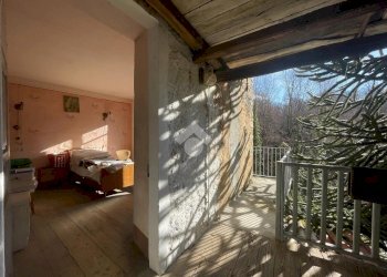 Semi-detached house Fraz. Bozzola, Valdilana - photo 29