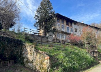 Semi-detached house Fraz. Bozzola, Valdilana - photo 2