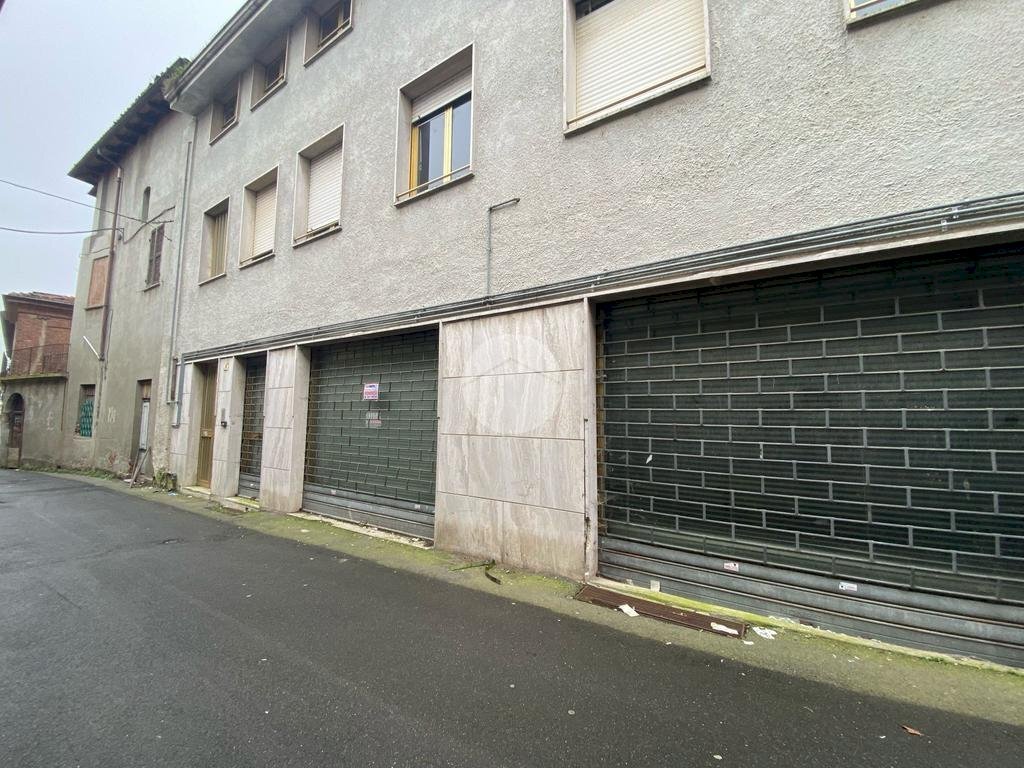 Stabile - Palazzo Via S. Martino, Valenza - foto 2