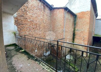 Stable - Palace Via S. Martino, Valenza - photo 33