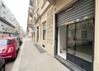 Shop Via Principe Tommaso, Torino (neighborhood San Salvario) - photo 2