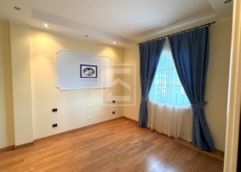 Three-room apartment via G D' Annunzio, Toscolano-Maderno - photo 10