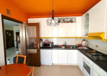 Cucina - Quadrilocale via Cesare Vinaj, Cuneo (zona Donatello) - foto 6