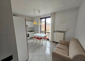 Salone - Two-room apartment via Sacro Monte, 20, Varese - photo 6