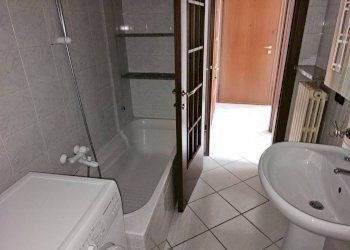 Bagno - Two-room apartment via Sacro Monte, 20, Varese - photo 17