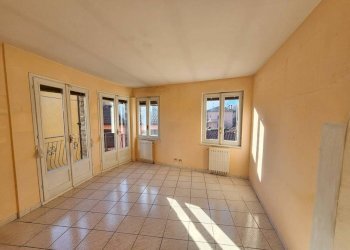 Stanza non arredata - Casa indipendente via San Paolo, Cadegliano-Viconago - foto 10