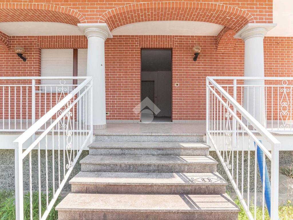 Trilocale Via Torino, San Francesco al Campo - foto 3