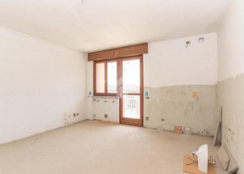 Trilocale Via Torino, San Francesco al Campo - foto 9