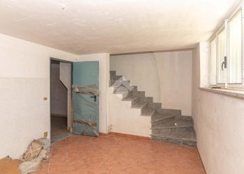 Trilocale Via Torino, San Francesco al Campo - foto 13