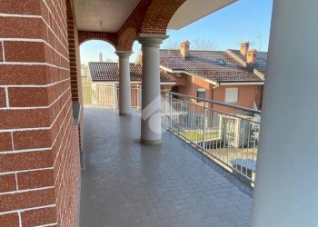 Quadrilocale Via Torino, San Francesco al Campo - foto 8