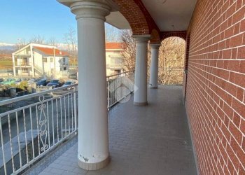 Quadrilocale Via Torino, San Francesco al Campo - foto 9