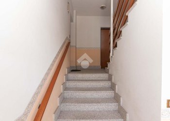 Attic Via Torino, San Francesco al Campo - photo 3